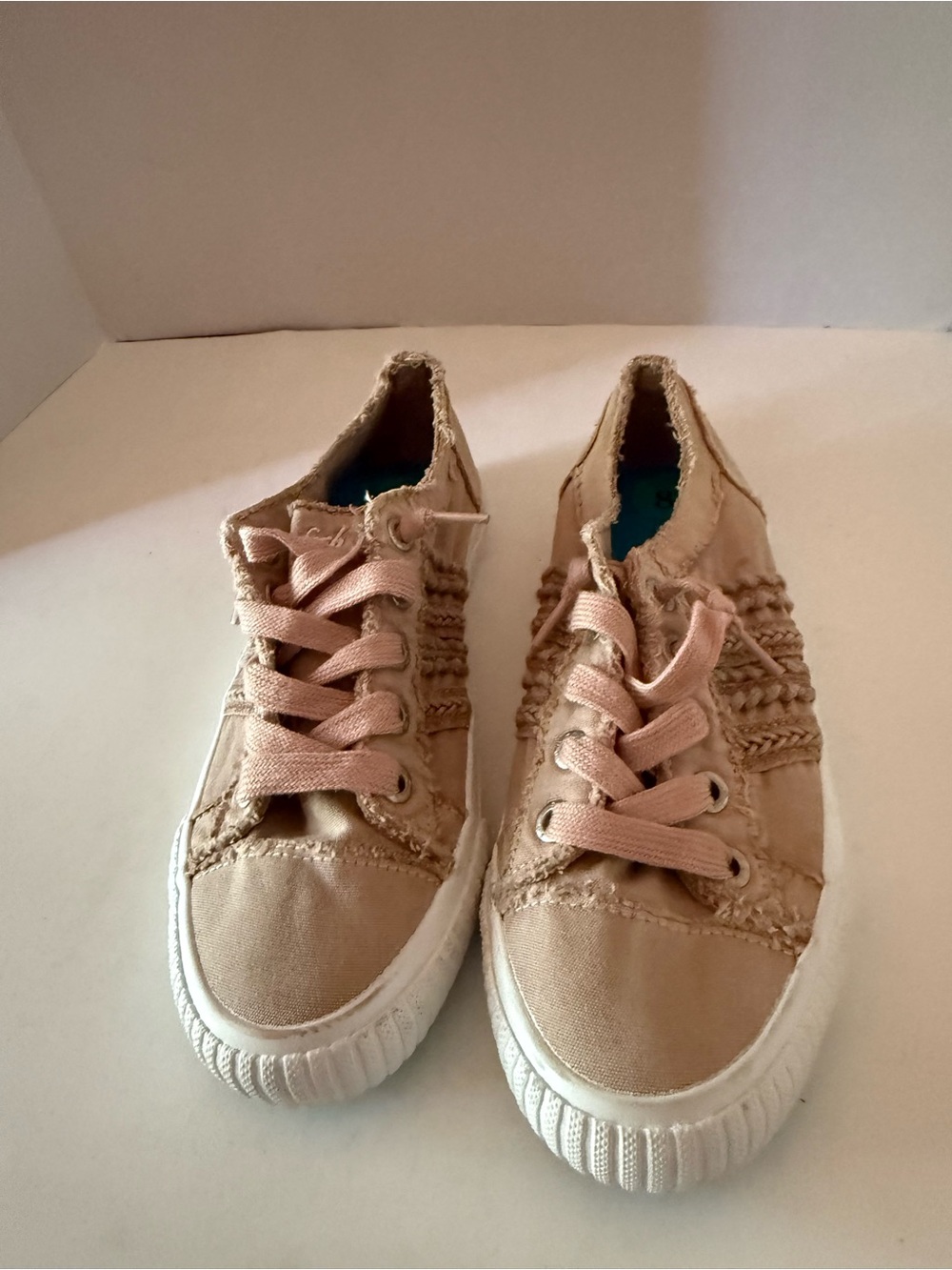 Blowfish Malibu Blaine Tan/Blush Casual Slip On Sneakers Women’s 8